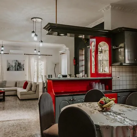 Hermes Villa